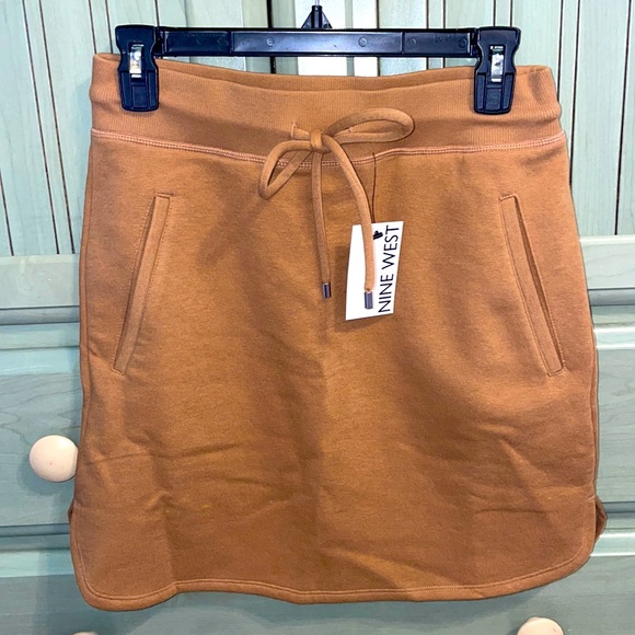 Nine West Dresses & Skirts - Nine West Fashion Fleece Collection Camel Knit Drawstring XS Skirt